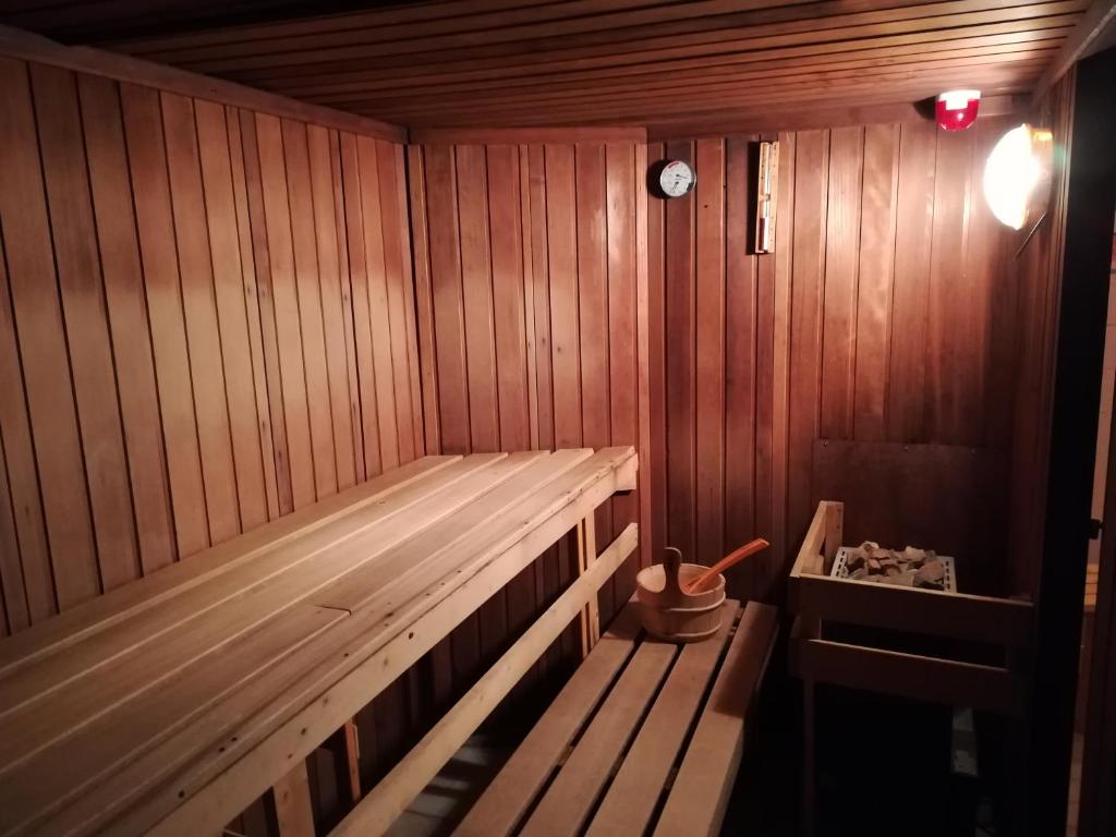 skiguru les orres hotel les ecrins sauna - LES ORRES 2.-9.1.2022.
